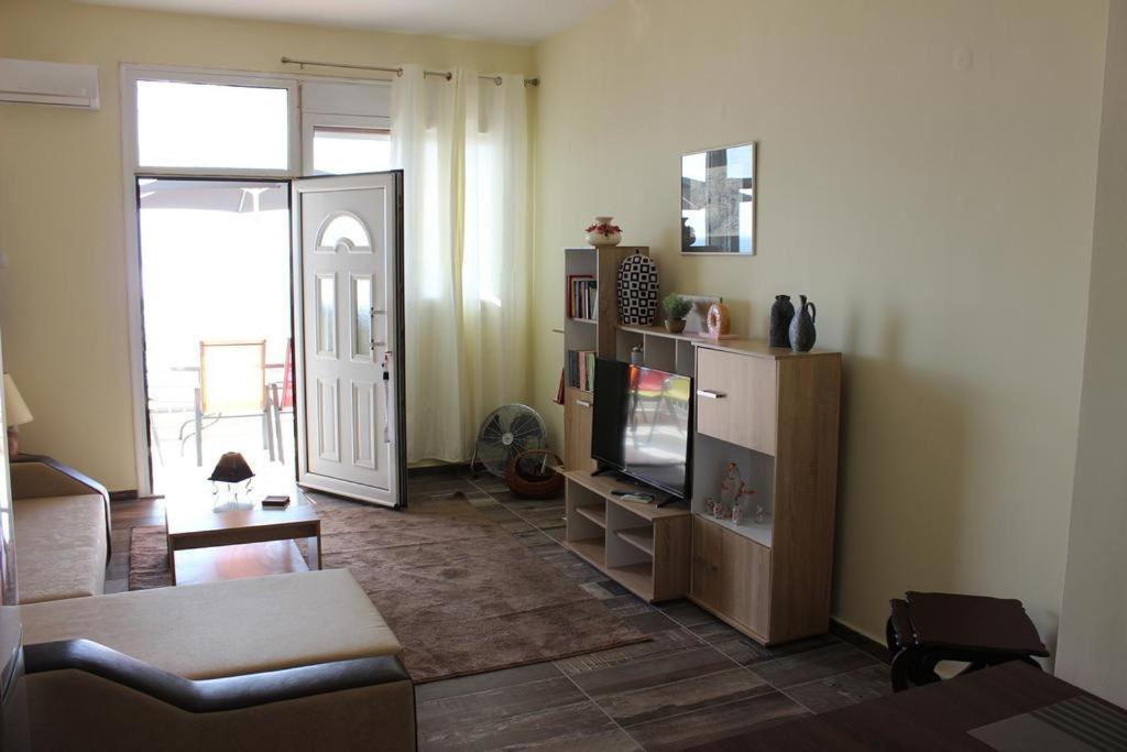 Globy Seaview Apartments كافالا المظهر الخارجي الصورة